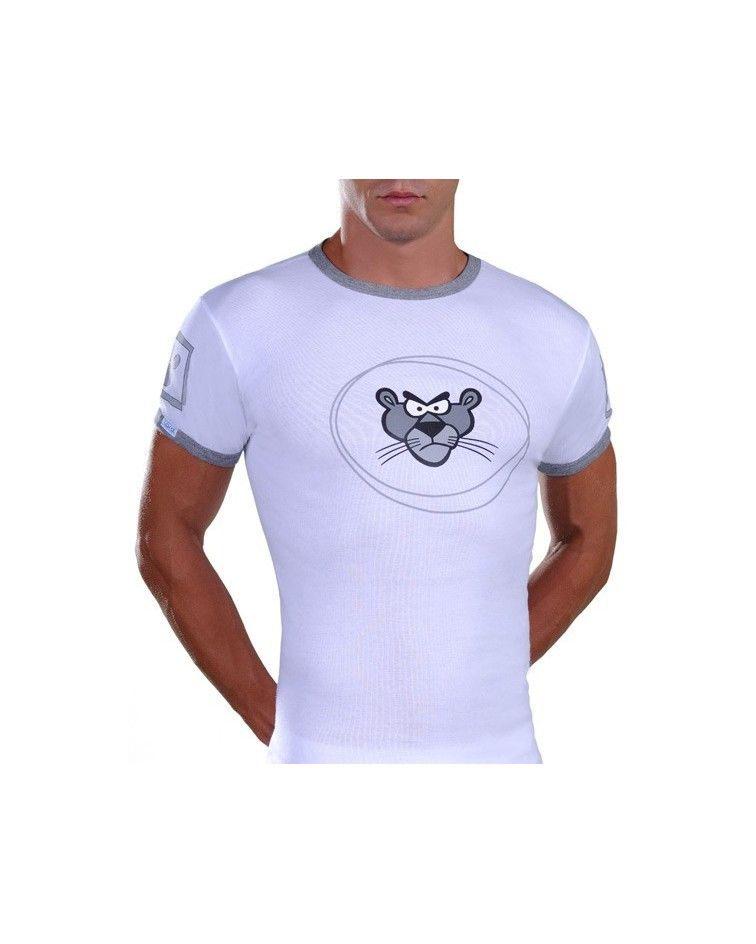 T- shirt