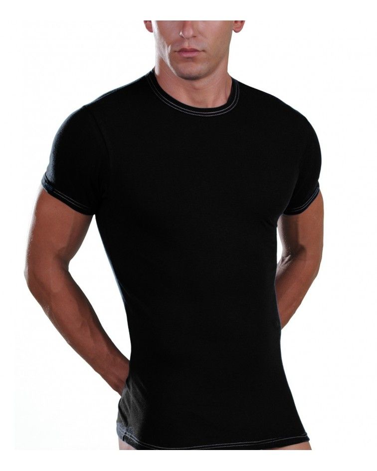 T-shirt jeans